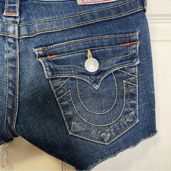 True Religion Women’s Booty Jeans Shorts Sz 24 - Picture 7 of 9